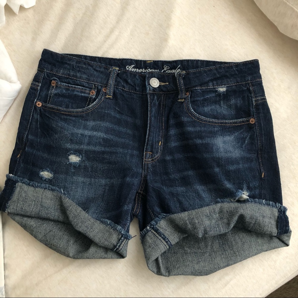 Mid rise shorts